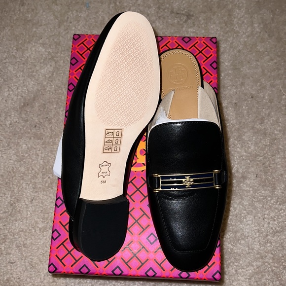 Tory Burch Backless Leather Loafer - Picture 3 of 5